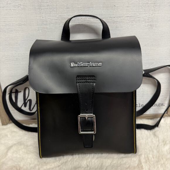 Dr. Martens Black Leather Backpack Unisex Travel Grunge 90s Blogger Classic - Picture 1 of 13